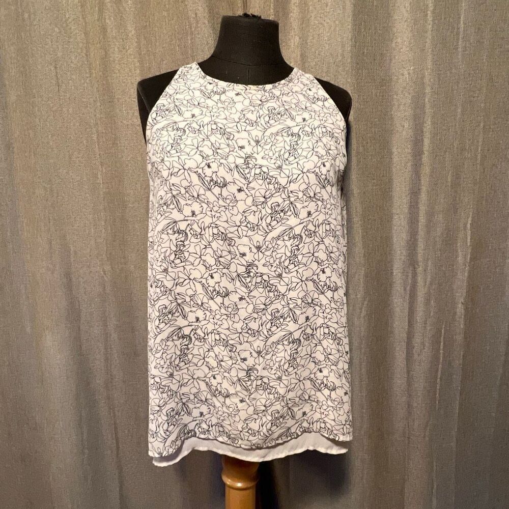 Dalia Women's Black & Pink Floral Sleeveless Lined Split Back Blouse